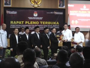 Tok..!! Dony – Fajar Resmi Pemenang Pilkada Sumedang 2024