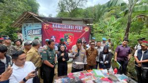Polresta Bandung Bongkar Tambang Emas Ilegal di Kutawaringin