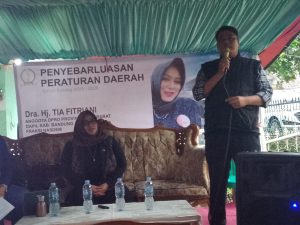 Tia Fitriani Sosialisasikan Perda Tentang Ketenagakerjaan ke Masyarakat Desa Mekarlaksana, Kab.Bandung