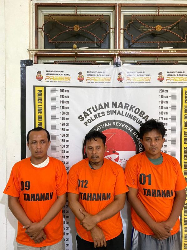 Polres Simalungun Ringkus Tiga Pengedar Narkoba dan Sita Senpi Ilegal
